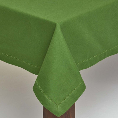 Homescapes Dark Olive Tablecloth 137 x 228 cm