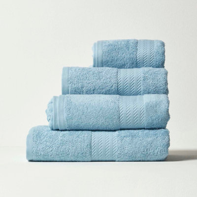 Homescapes Duck Egg Blue 100 Combed Egyptian Cotton Bath Towel