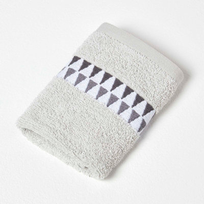 Homescapes Geometric 100% Cotton Face Cloth, Grey Price Comparisons | Compare The Build