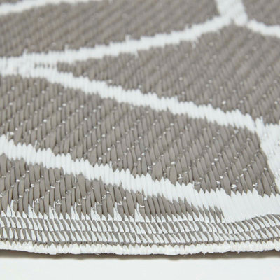 Homescapes Grey and White Geometric Pattern Reversible Outdoor Rug