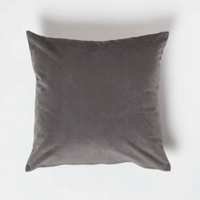 Homescapes Grey Velvet Cushion, 45 x 45 cm