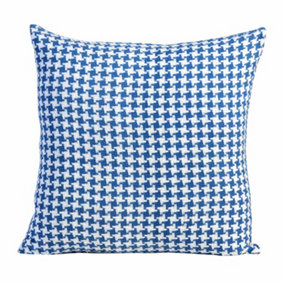 Homescapes Houndstooth 100% Cotton Cushion Cover Blue, 60 x 60 cm