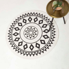 Homescapes Lia White & Black Mandala Handoven Cotton Rug, 90 cm Round