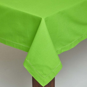 Homescapes Lime Green Cotton Square Tablecloth 137 x 137 cm