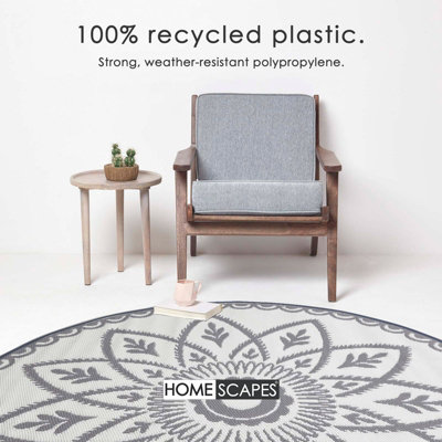 Homescapes Luxury Henna Pattern White & Grey Round Reversible Waterproof Outdoor Rug, 180 cm