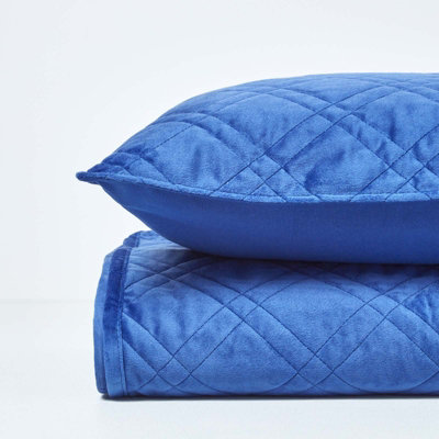 Homescapes Luxury Navy Blue Quilted Velvet Bedspread Geometric Pattern 'Paragon Diamond' Throw, 200 x 200 cm