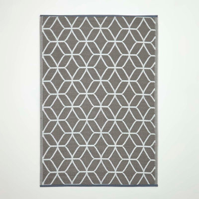 Homescapes Luxury Outdoor Rug Waterproof Reversible for Garden, 120 x 180 cm, Grey & White, 100% Recycled, Geometric