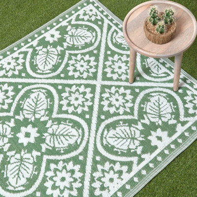 Homescapes Luxury Outdoor Rug Waterproof Reversible for Garden Patio, 182 x 122 cm, Green, 100% Recycled, Floral Leaf
