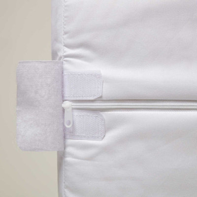 Homescapes Luxury Zipped Mattress Encasement 30 cm Waterproof