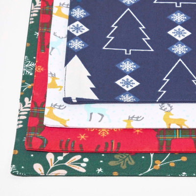 Homescapes Majestic Stag Grey Christmas Placemats, Set of 4