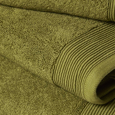 Moss outlet green towels