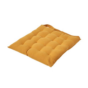 Homescapes Mustard Yellow Plain Seat Pad with Button Straps 100% Cotton 40 x 40 cm