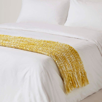 Homescapes Ophelia Soft Yellow Throw with Tassels 125 x 150 cm
