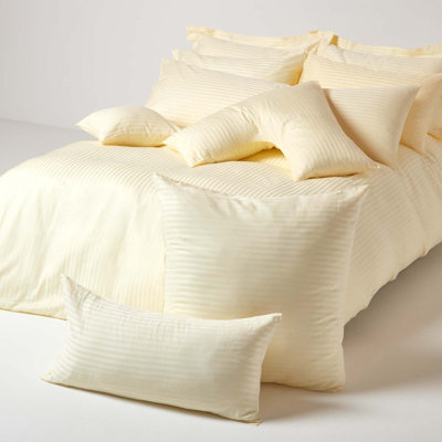 Egyptian cotton clearance v shaped pillowcase