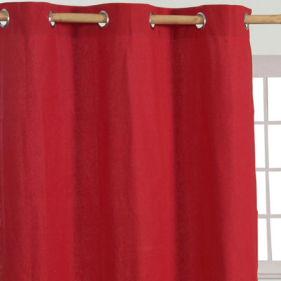 Homescapes Plain Red Cotton Eyelet Curtains 137 x 182 cm