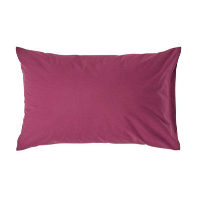 Homescapes Plum Egyptian Cotton Housewife Pillowcase 200 TC DIY at B&Q