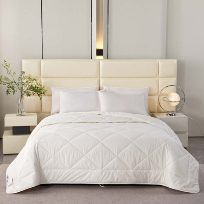 Homescapes Premium Heavy Wool Duvet - Warm & Washable - King