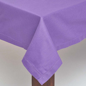 Homescapes Purple Cotton Square Tablecloth 137 x 137 cm