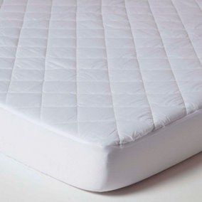 Homescapes Quilted Waterproof Mattress Protector, Euro 140 x 200 cm