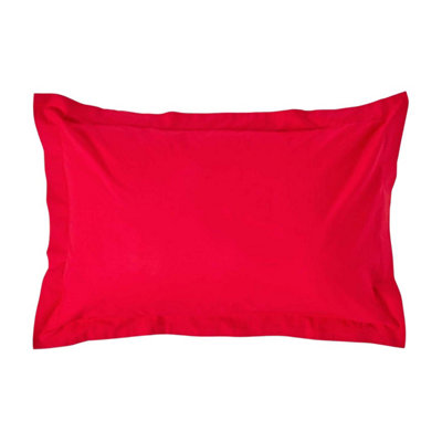 Homescapes Red Egyptian Cotton Oxford Pillowcase 200 TC DIY at B&Q