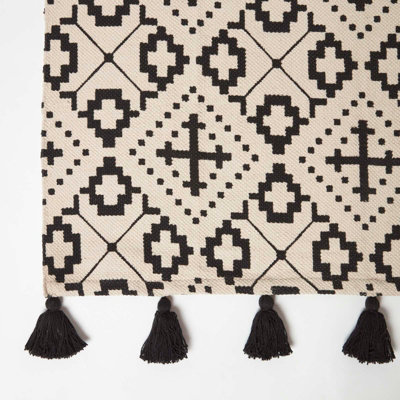 Homescapes Reva Black & White Handwoven Cotton Geometric Hallway Runner ...