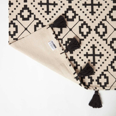 Homescapes Reva Black & White Handwoven Cotton Geometric Hallway Runner ...