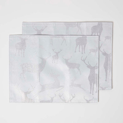 Homescapes Silver Stag Christmas Placemats, Set of 2