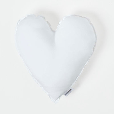 Homescapes Super Microfibre Heart Shaped Cushion Pad - Cushion Filler and Inserts 45 cm (18")