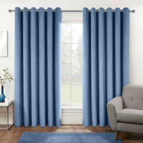 Homescapes Thermal 100% Blackout Blue Velvet Curtains, 117 x 183 cm (46" x 72")