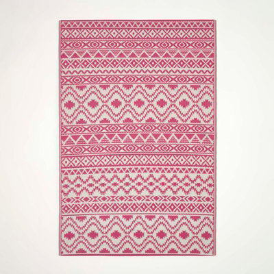 Homescapes Tia Aztec Pink & White Outdoor Rug, 120 x 180 cm