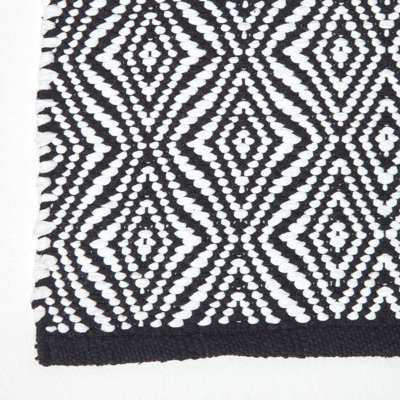 Homescapes Trance Black and White Diamond Pattern Recycled Fibre Rug, 120 x 170 cm
