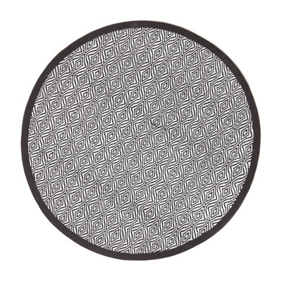 Homescapes Trance Black and White Diamond Pattern Recycled Fibre Rug, 150 cm Round