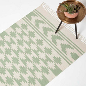 Homescapes Turin Green & Natural Kilim Cotton Rug, 90 x 150 cm
