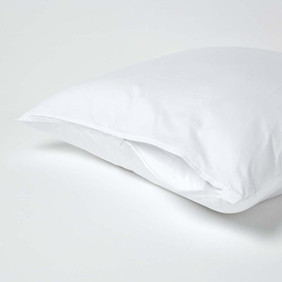 Homescapes White Continental Egyptian Cotton Pillowcase 200 TC, 80 x 80 cm