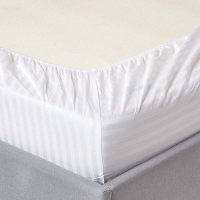 Homescapes White Cotton Stripe Cot Bed Fitted Sheets 330 Thread Count, 2 Pack