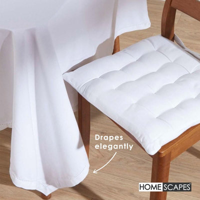 Homescapes White Tablecloth 137 x 178 cm