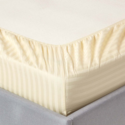 Homescapes Yellow Cotton Stripe Cot Bed Fitted Sheets 330 Thread Count, 2 Pack