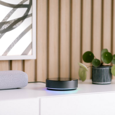 Homey Pro - Advanced Smart Hub HOMEY-PRO-UK-03