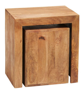 Hommoo Solid Light Mango Wood Cubed Nest Of 2 Tables In Matt Finish
