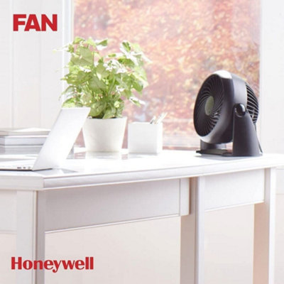 Honeywell Turbo Force 30W 3 Speed 10-Inch Floor Fan Black - HT900E - 1