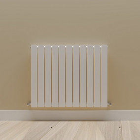 Horizontal White Single Flat Panel Radiator (H) 600 mm x (W) 748 mm.