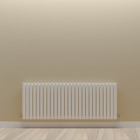 Horizontal White Single Oval Panel Radiator (H)600mm x (W)1593mm.