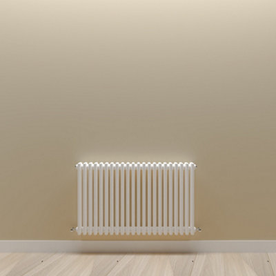 Horizontal White Triple Column Radiator (H) 600mm x (W) 1010mm.