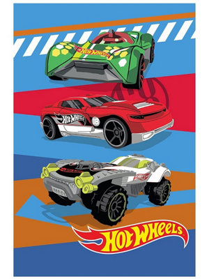 Hot Wheels Burn Fleece Blanket | DIY at Bu0026Q