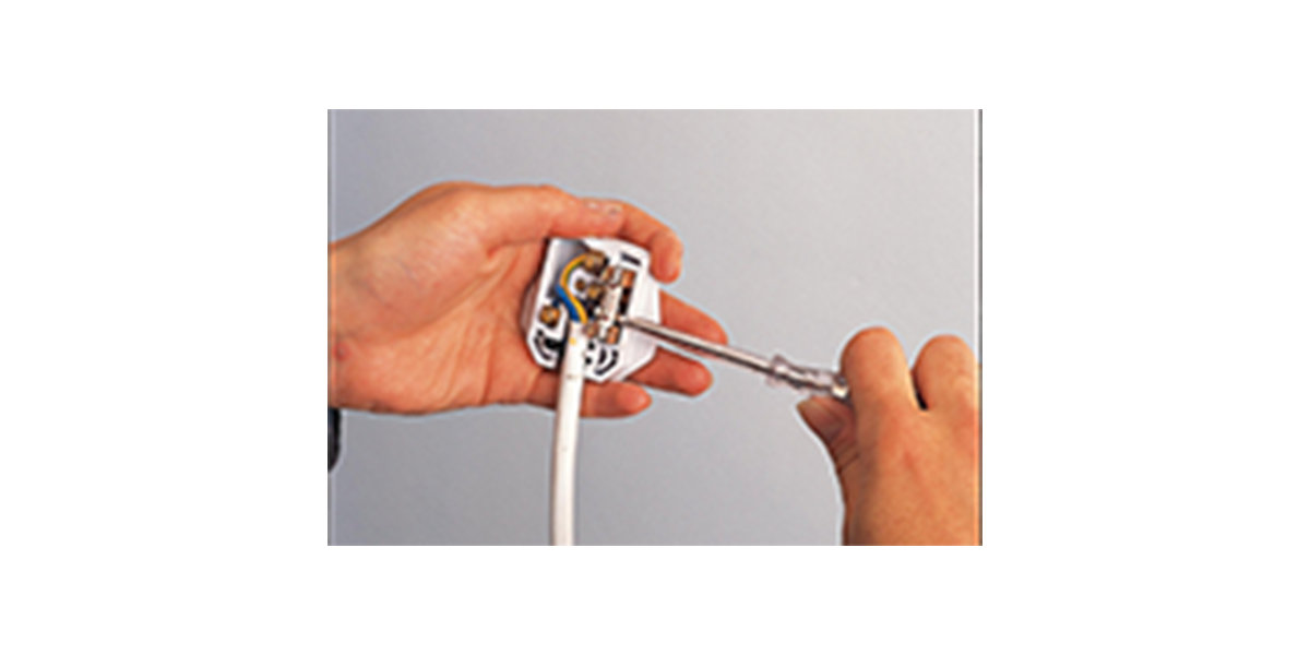 How to identify electrical faults Ideas & Advice DIY at B&Q