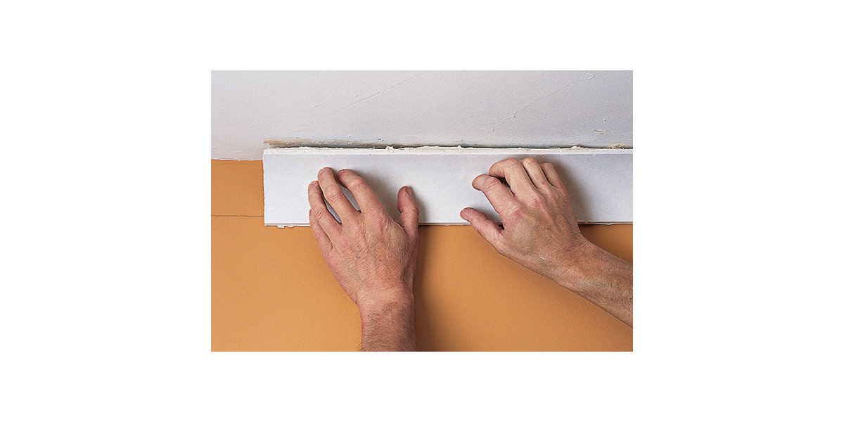 How to put up coving Painting & Decorating B&Q