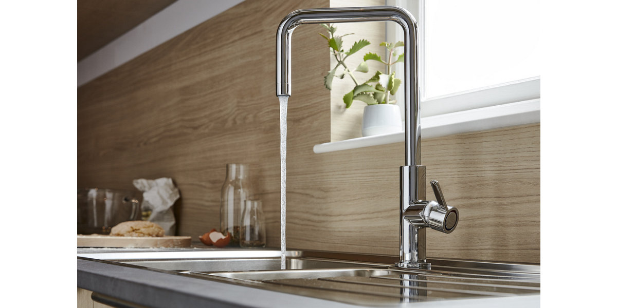 How to remove and fit a kitchen tap, Kitchen