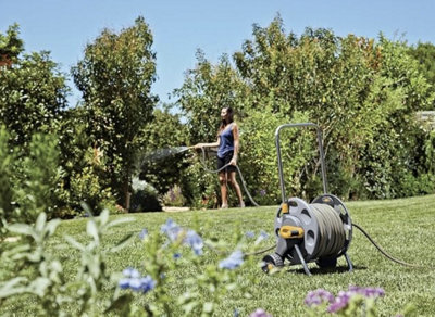 Hozelock 2489 45m Cart with 25M hose included plus all the fittings you need to start watering - 4