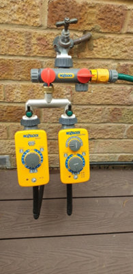 Hozelock Drip Watering Kit 20 Pots Automatic Select Controller ...
