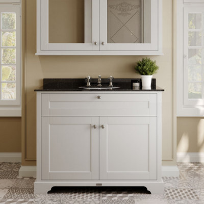 Hudson Reed Floor Standing 2 Door Traditional Vanity Unit with 3 Tap ...